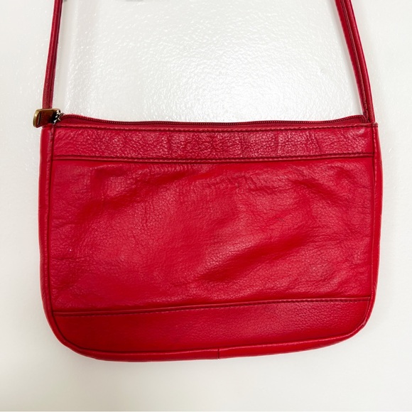 Vintage Fossil Crossbody Cherry red leather zip closure purse as is - Picture 15 of 15